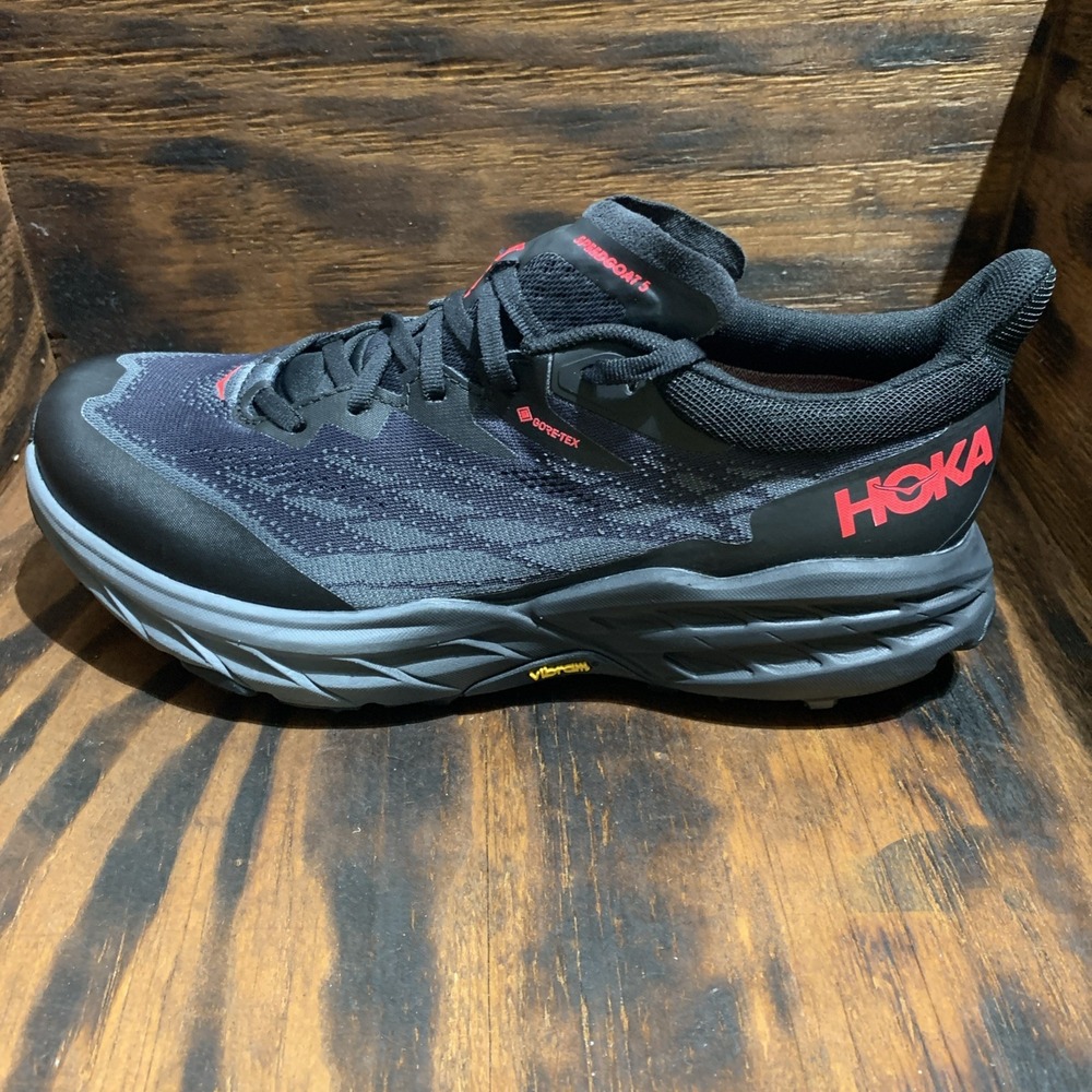 Hoka One One Womens Speedgoat 5 GTX Spike Trail Running Shoes 9.5B  Black Hiking